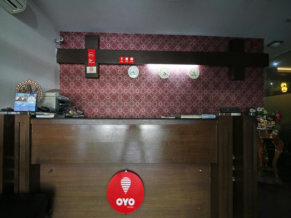 Hotel Oscar - Hauz Khas Nueva Delhi Exterior foto